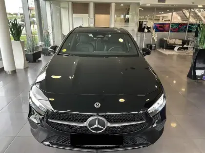 Photo 14 Mercedes Classe A  200 d 8G-DCT