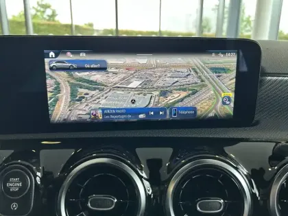 Photo 8 Mercedes Classe A  200 d 8G-DCT