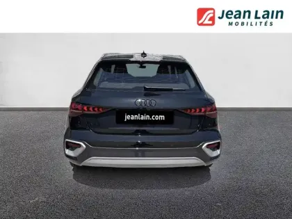 Photo 24 Audi A3  Allstreet 40 TFSI e Hybride rechargeable 204 S tronic 6