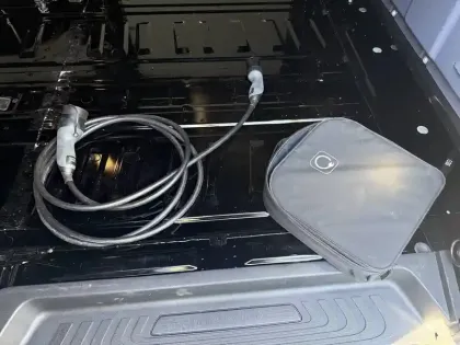Photo 48 Mercedes Vito E FOURGON 60 KWH LONG FWD