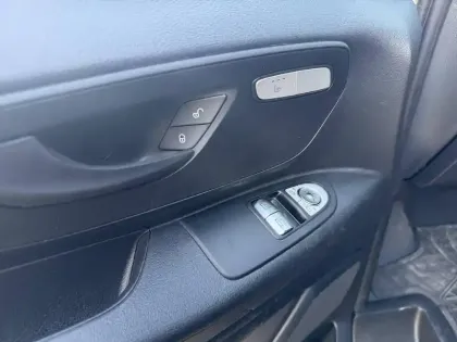 Photo 44 Mercedes Vito E FOURGON 60 KWH LONG FWD