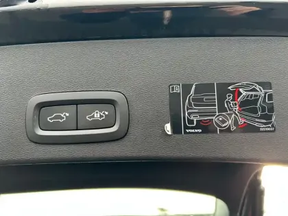 Photo 8 Volvo Xc40  T4 Recharge 129+82 ch DCT7