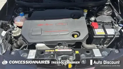 Photo 6 Alfa Romeo Giulietta  Série 2 2.0 JTDm 150 ch S&S Imola