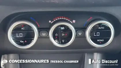 Photo 18 Alfa Romeo Giulietta  Série 2 2.0 JTDm 150 ch S&S Imola