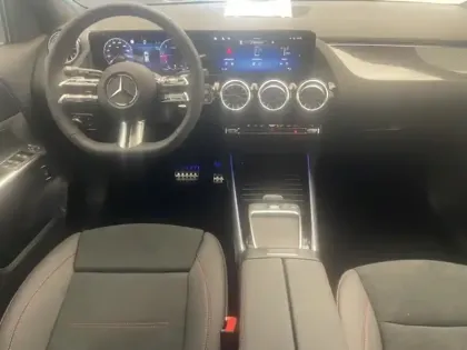 Photo 7 Mercedes GLA 200 d AMG Line