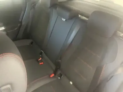 Photo 10 Mercedes GLA 200 d AMG Line