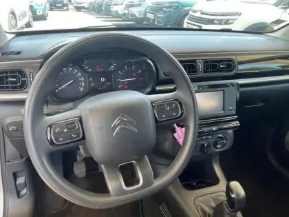 Photo 10 Citroën C3  1.2 PureTech 83ch S&S YOU!