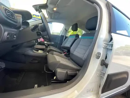 Photo 7 Citroën C3  1.2 PureTech 83ch S&S Feel Pack