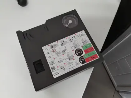 Photo 18 Peugeot 208  Hybrid 100 e-DCS6