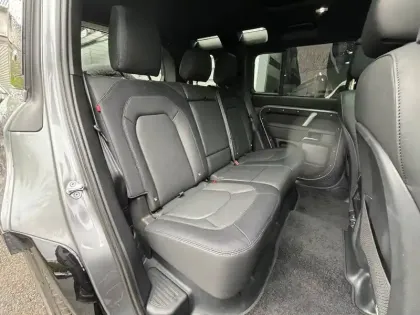 Photo 33 Land rover Defender  110 P400e PHEV BVA8 X-Dynamic