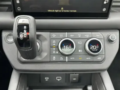 Photo 18 Land rover Defender  110 P400e PHEV BVA8 X-Dynamic