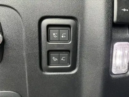 Photo 34 Land rover Defender  110 P400e PHEV BVA8 X-Dynamic