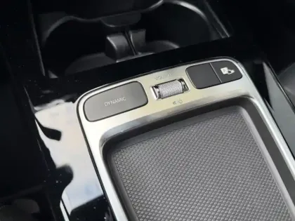 Photo 37 Mercedes Classe A 250 e Hybrid EQ 163+109ch Progressive Line 8G-DCT