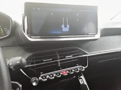 Photo 14 Peugeot 208  Hybrid 100 e-DCS6