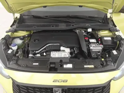 Photo 19 Peugeot 208  Hybrid 100 e-DCS6