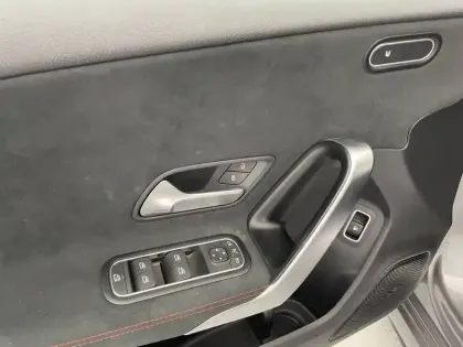 Photo 24 Mercedes Classe A  250 e Hybrid EQ 8G-DCT