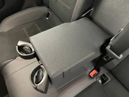 Photo 25 Mercedes Classe A  250 e Hybrid EQ 8G-DCT