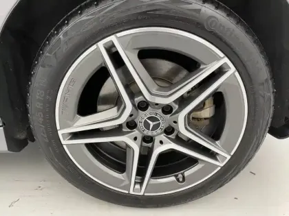 Photo 16 Mercedes Classe A  250 e Hybrid EQ 8G-DCT