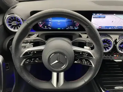 Photo 22 Mercedes Classe A  250 e Hybrid EQ 8G-DCT