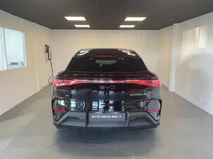 Photo 3 BYD Sealion 7  530ch - 91,3 kWh Excellence AWD