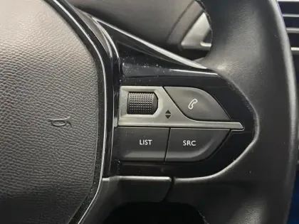 Photo 12 Peugeot 5008  1.2 PureTech 130ch Allure S&S EAT6