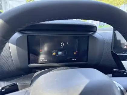 Photo 9 Citroën C4  Hybride 145 e-DCS6