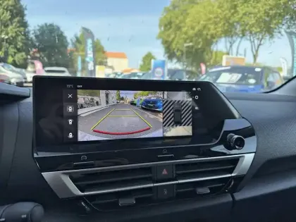 Photo 17 Citroën C4  Hybride 145 e-DCS6