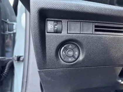 Photo 22 Citroën C4  Hybride 145 e-DCS6