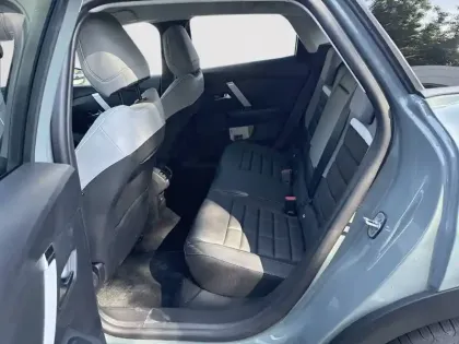 Photo 11 Citroën C4  Hybride 145 e-DCS6