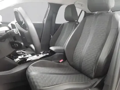 Photo 30 Peugeot 208  PureTech 100 S&S EAT8