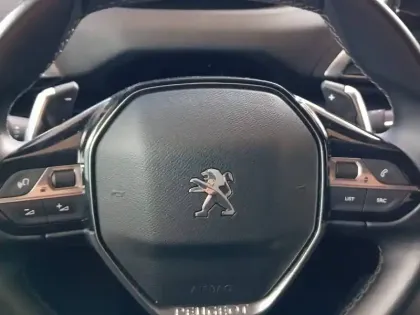 Photo 16 Peugeot 3008  Puretech 130ch S&S EAT8