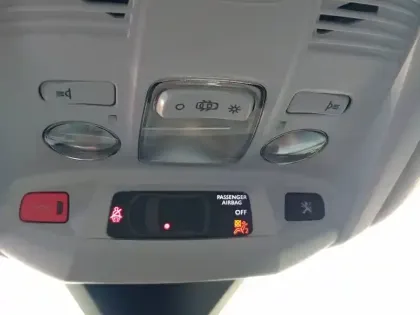 Photo 18 Peugeot 3008  Puretech 130ch S&S EAT8