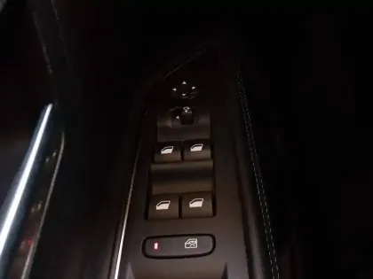 Photo 17 Peugeot 3008  Puretech 130ch S&S EAT8