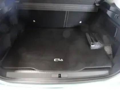 Photo 5 Citroën C4 e- 136 ch Automatique