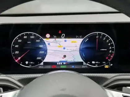 Photo 16 Mercedes Classe A 250 e Hybrid EQ Progressive Line