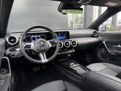 Photo 5 Mercedes Classe A 250 e Hybrid EQ Progressive Line