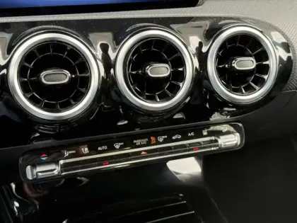 Photo 28 Mercedes Classe A 250 e Hybrid EQ Progressive Line