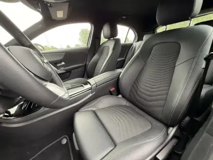 Photo 15 Mercedes Classe A 250 e Hybrid EQ Progressive Line