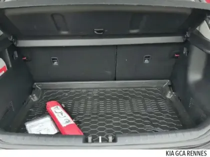 Photo 14 Kia Stonic  1.0 T-GDi 100ch MHEV Launch Edition iBVM6