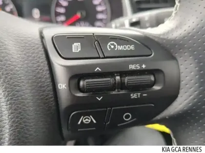 Photo 9 Kia Stonic  1.0 T-GDi 100ch MHEV Launch Edition iBVM6