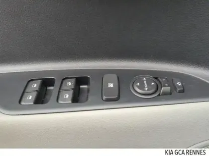 Photo 11 Kia Stonic  1.0 T-GDi 100ch MHEV Launch Edition iBVM6