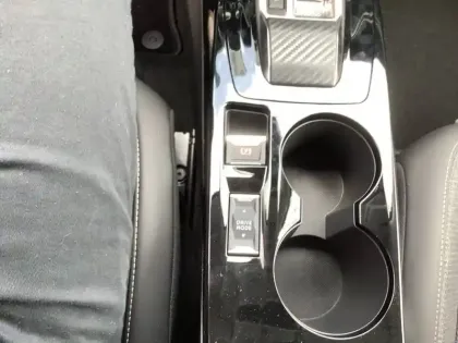 Photo 45 Peugeot 208  Hybrid 110 e-DCS6