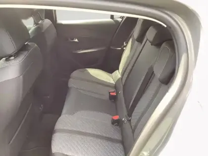 Photo 34 Peugeot 208  Hybrid 110 e-DCS6