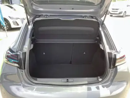 Photo 28 Peugeot 208  Hybrid 110 e-DCS6