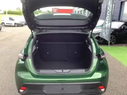 Photo 28 Peugeot 308  BlueHDi 130ch S&S EAT8