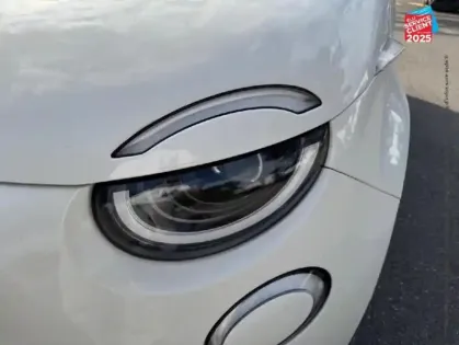 Photo 12 Fiat 500  e 118ch Icône Plus