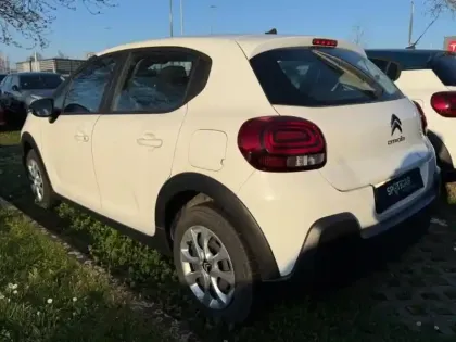 Photo 18 Citroën C3  1.2 PureTech 83ch S&S Feel 122-123g