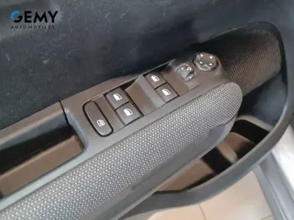 Photo 17 Citroën C3 Aircross  PureTech 130 S&S EAT6