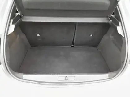 Photo 5 Peugeot 208  Hybrid 100 e-DCS6