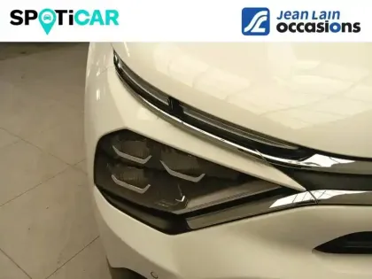 Photo 35 Citroën C4 e- 136 ch Automatique